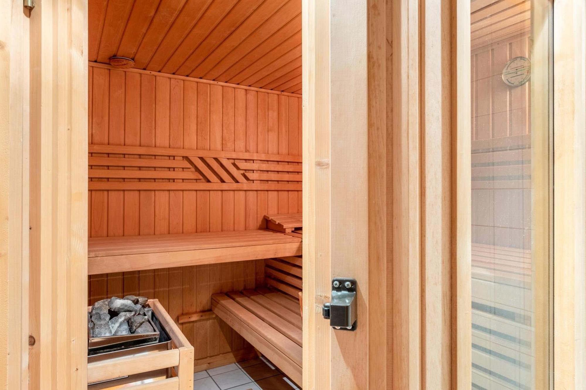Ferienwohnung Bei Franka Mit Sauna Friburgo em Brisgóvia Exterior foto
